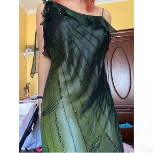 elegant vintage y2k formal or prom dress